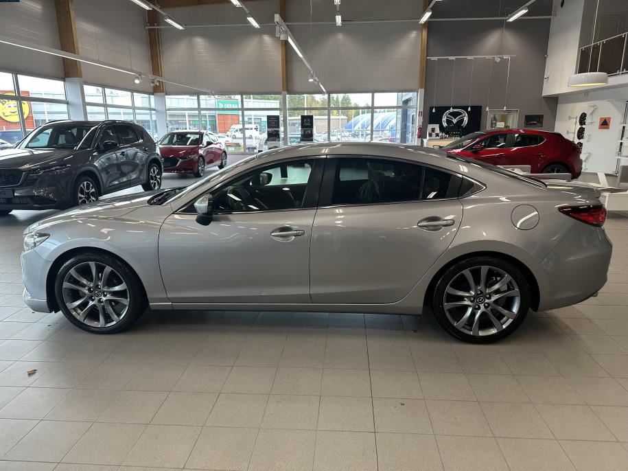 Sedan 2,2 (150) SKYACTIV-D Premium Plus Business 6AT 4ov SG3