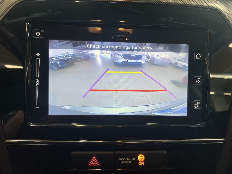 1,5 HYBRID 4WD GLX+SR 6AGS-aut Panoramakatto / Navi / Adaptiivinen vakkari / Tutkat edessä ja takana