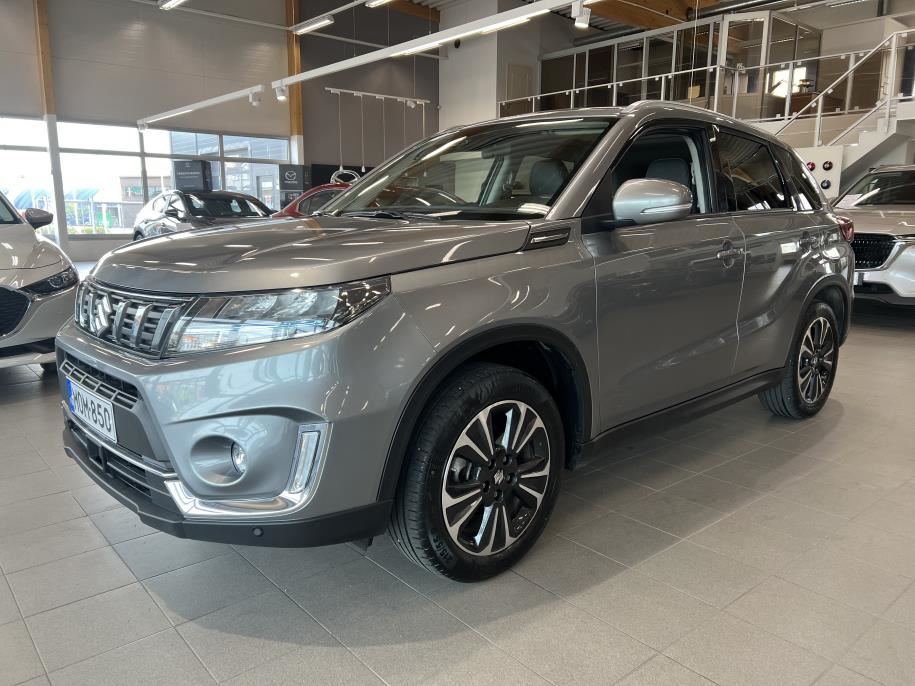 1,5 HYBRID 4WD GLX+SR 6AGS-aut Panoramakatto / Navi / Adaptiivinen vakkari / Tutkat edessä ja takana