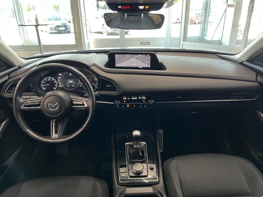 2,0 (150hv) M Hybrid Skyactiv-G Vision MT HUD / Adaptiivinen vakkari / Parkkitutka