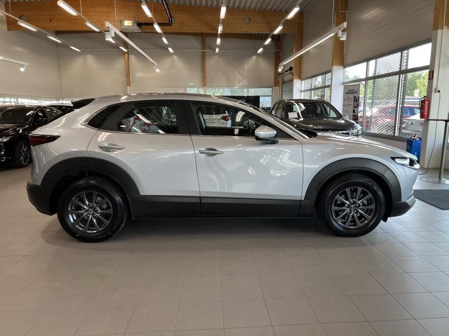 2,0 (150hv) M Hybrid Skyactiv-G Vision MT HUD / Adaptiivinen vakkari / Parkkitutka