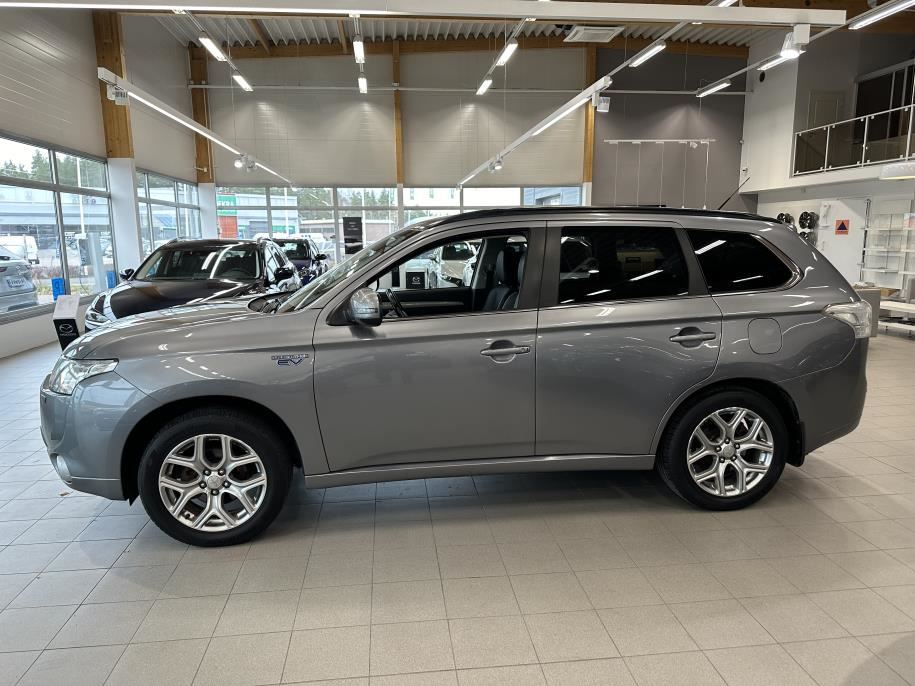 Instyle Navi 4WD 5P, Juuri huollettu ja katsastettu