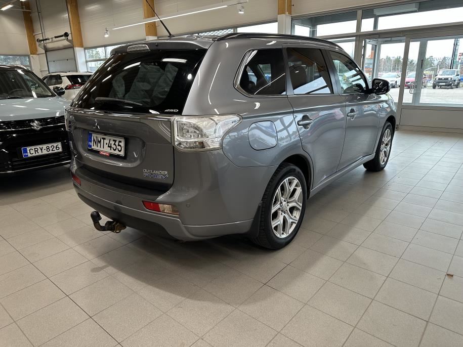 Instyle Navi 4WD 5P, Juuri huollettu ja katsastettu