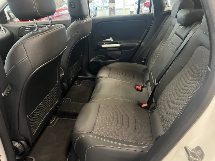 300 4MATIC Facelift / Panoramakatto / 360 kamera