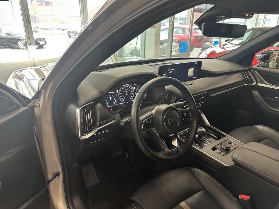 Homura Plus 2.5 PHEV 8AT