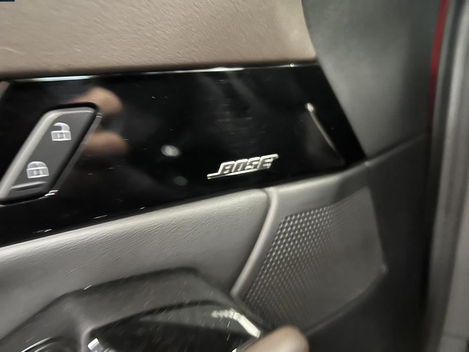 AWD 2,0 M Hybrid Skyactiv-X Elegance Business MT Black Leather Boseaudio / Nahkasisusta / Vetokoukku