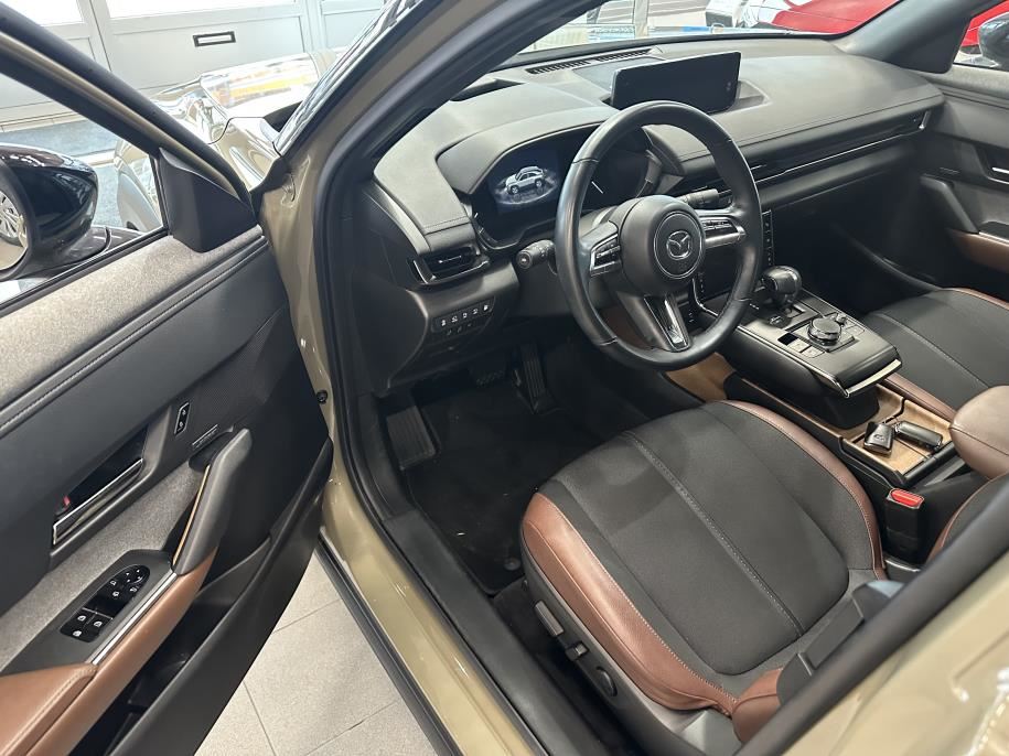 e-Skyactiv R-EV Makoto Industrial Vintage Premium-paketilla Plug-in hybrid sähköinen kan.  jopa 80km