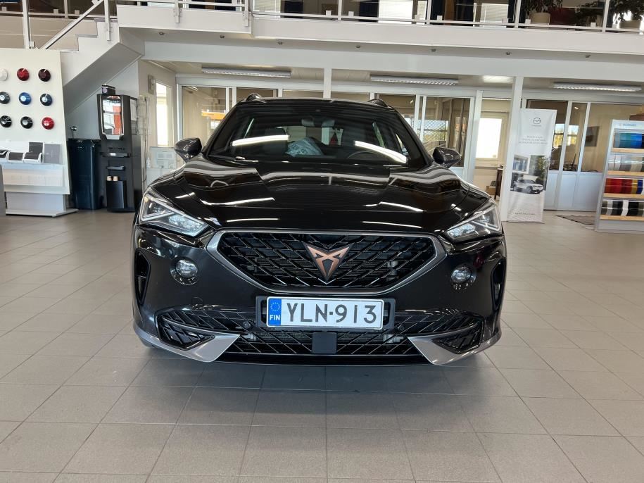 2,0 TSI 140 kW 4Drive DSG Webasto / Neliveto / Adaptiivinen vakkarari