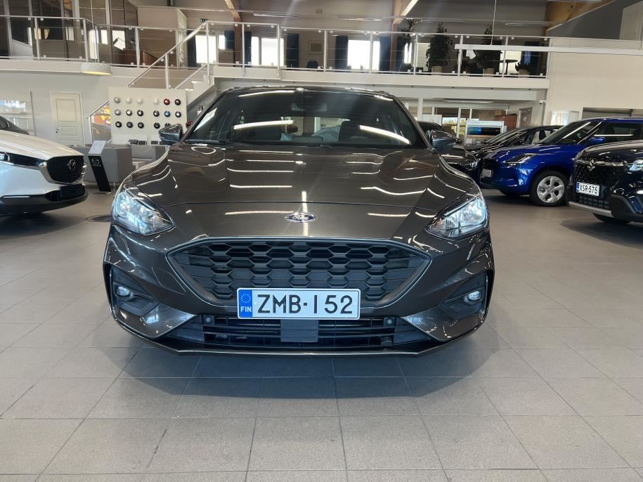 1,0 EcoBoost 125hv M6 ST-Line 5-ovinen Jakohihna vaihdettu 10/2025!!!
