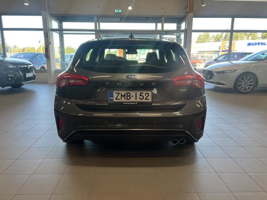 1,0 EcoBoost 125hv M6 ST-Line 5-ovinen Jakohihna vaihdettu 10/2025!!!