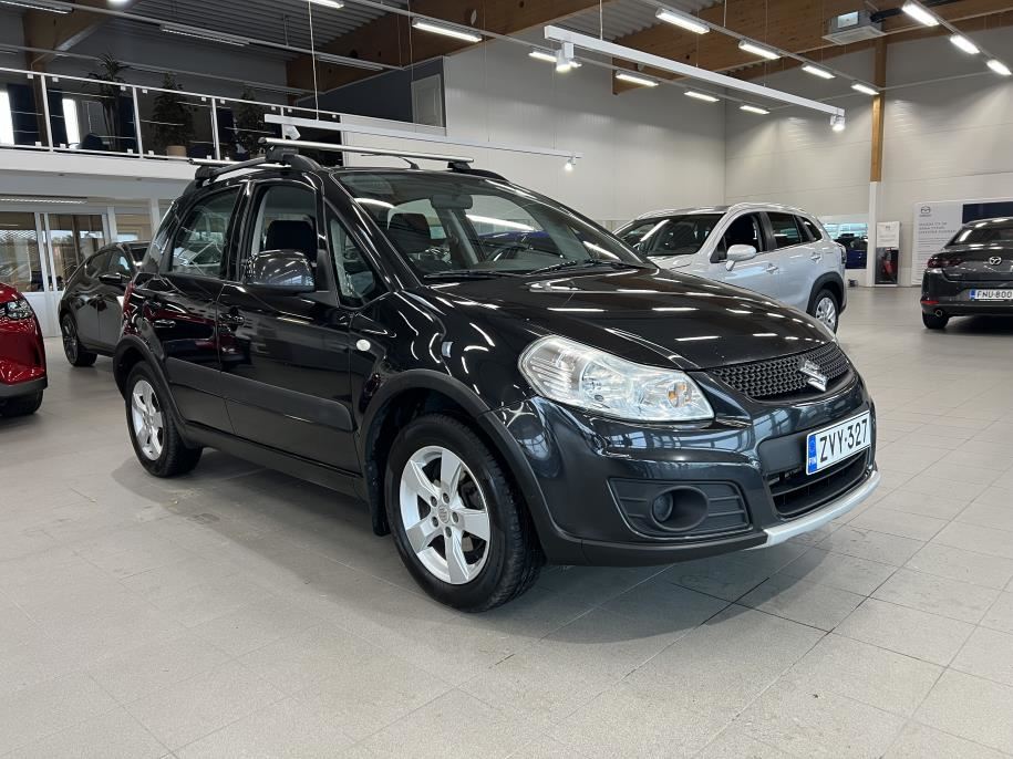 1,6 VVT 4WD X-OVER S-Edition 5D 5MT