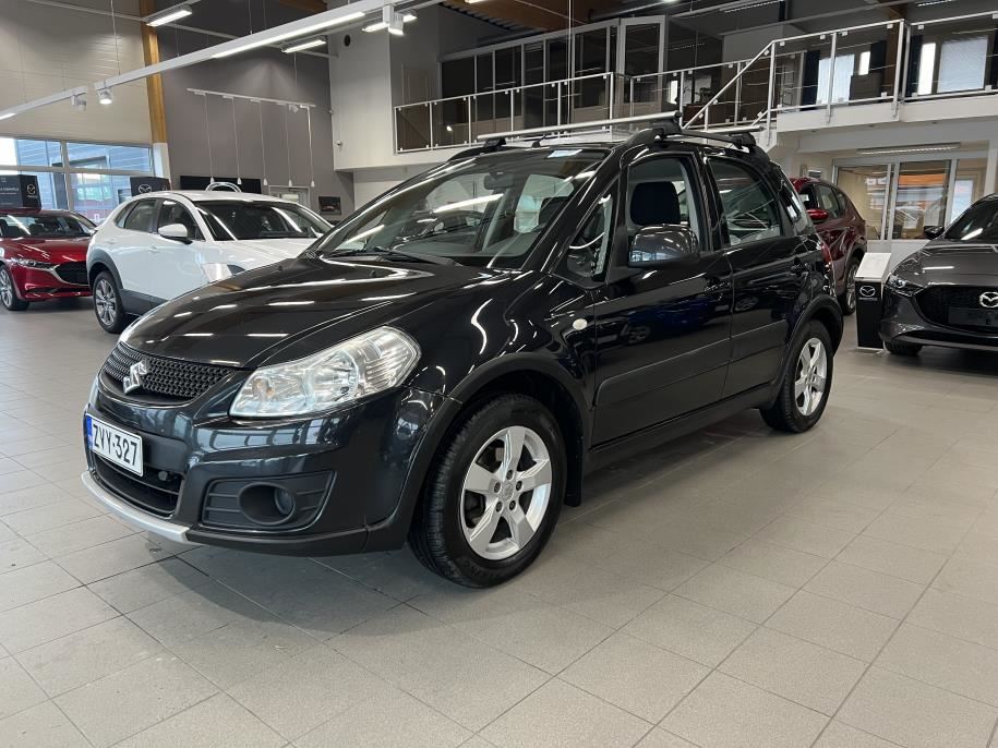 1,6 VVT 4WD X-OVER S-Edition 5D 5MT