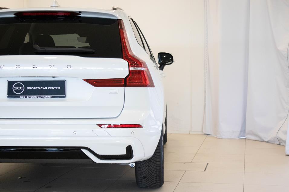 Volvo XC60 T8 AWD Long Range High Performance Plus Dark aut.  Pilot Assist / Pa-lämmitin / VOC / Panorama /