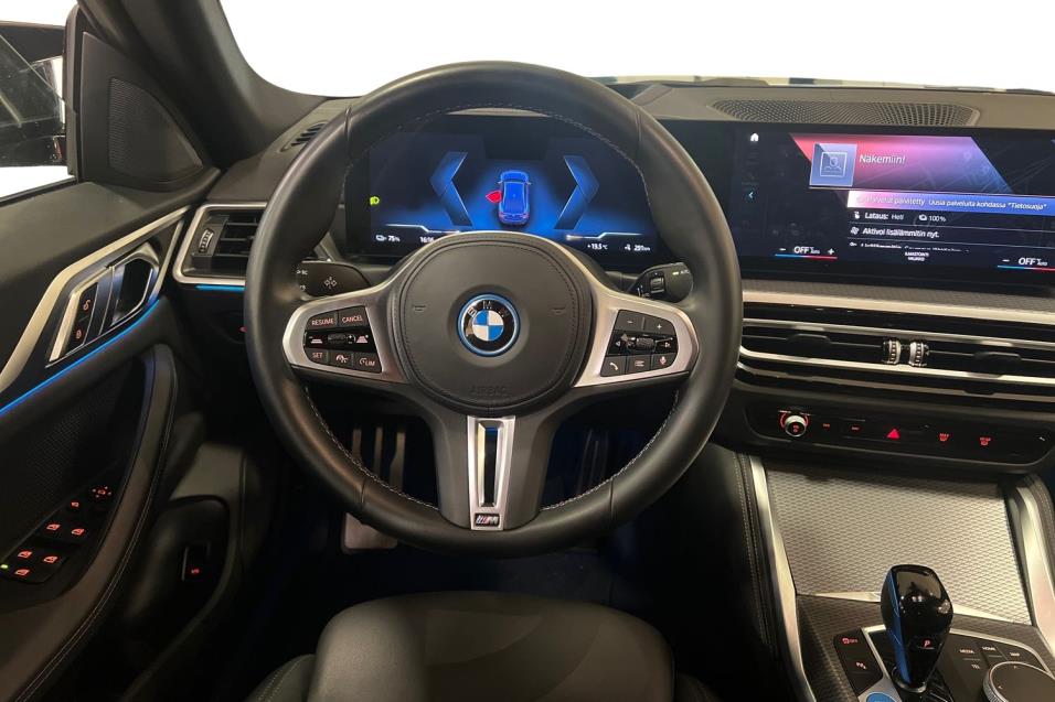 BMW i4 M50 M50 xDrive  // Laser-valot / Nahkasisusta / HUD / Adapt.M-alusta / HiFi  / Kuolleen kulman varoitin!