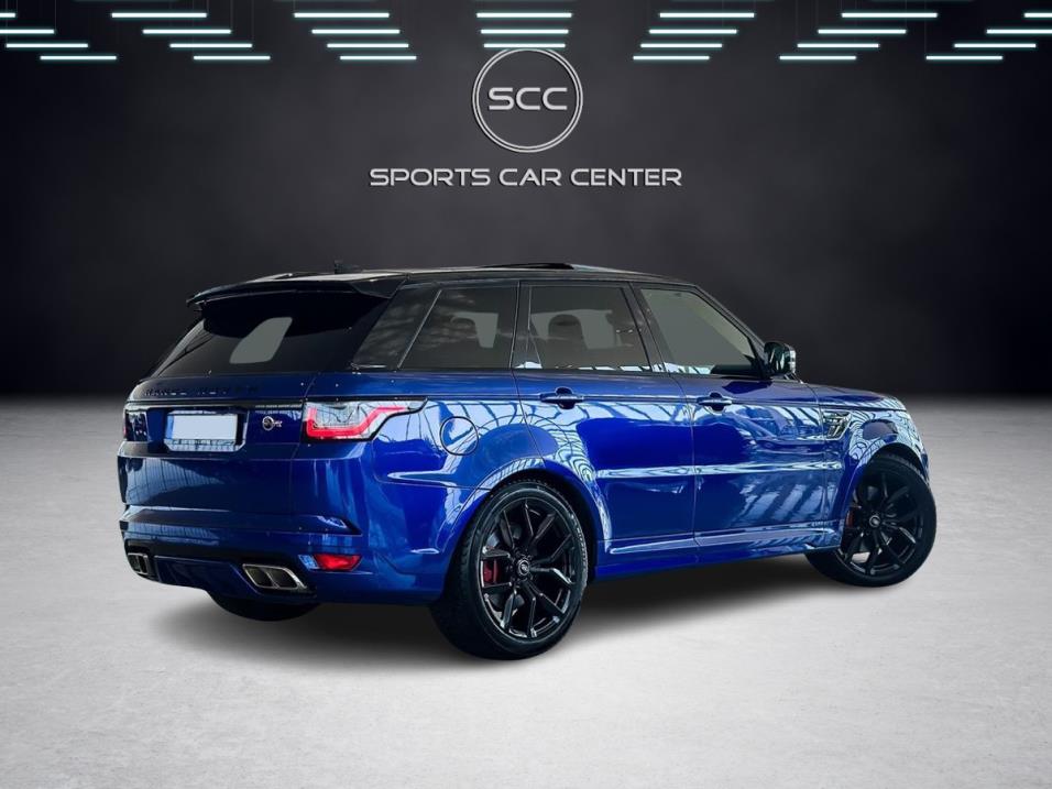 Land Rover Range Rover Sport SVR / 575 hv / 5l V8 / Kuppipenkit / metalliväri / hiilikuitusomisteet / meridian