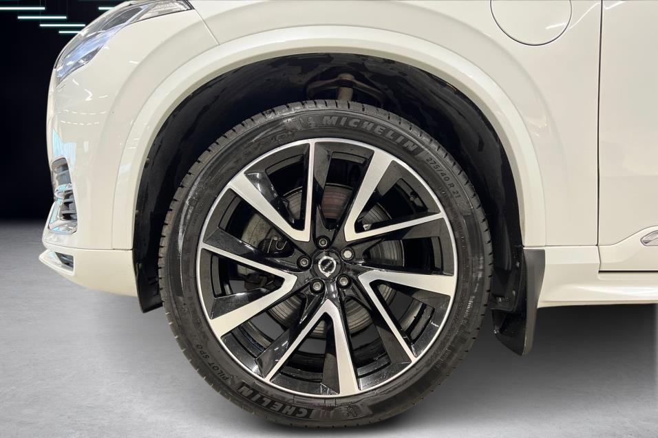 Volvo XC90 T8 TwE AWD Inscription aut 7-p / Adapt.vakkari / Panorama / PA-lämmitin / 360 / HUD / 21" / VOC