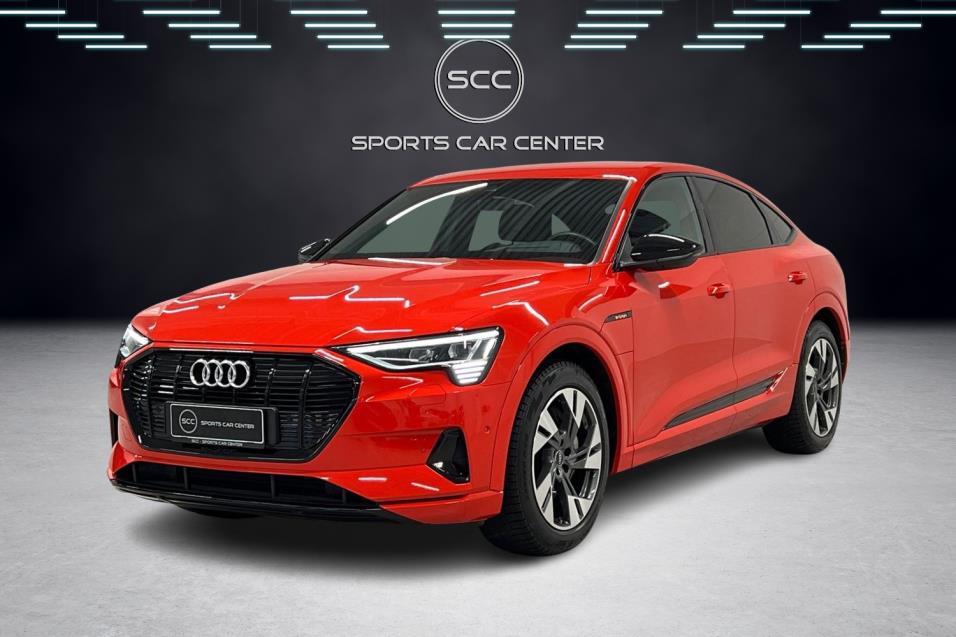 Audi e-tron Sportback 55 quattro / Active Cruise / HUD / Matrix-LED / Ilmajousitus / Keyless / Peruutuskamera