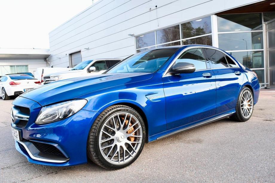 MERCEDES-BENZ AMG C 63 S AMG