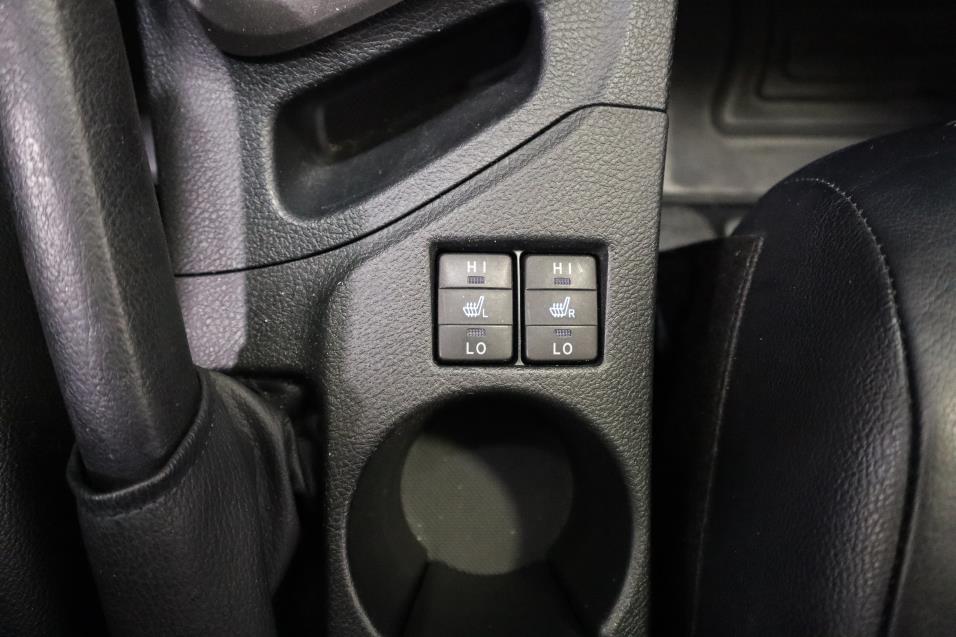 Toyota Auris Touring Sports 1,8 Hybrid Premium SCC Approved-kuntotarkastettu / Navi / Kamera / Keyless / Cruise