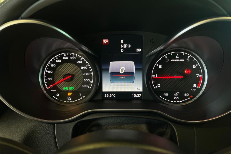 Mercedes-Benz C 63 AMG Distronic+ / HUD / Comand / Burmester / Keyless / IHC+ /  Muistit / Martelius -Putkisto