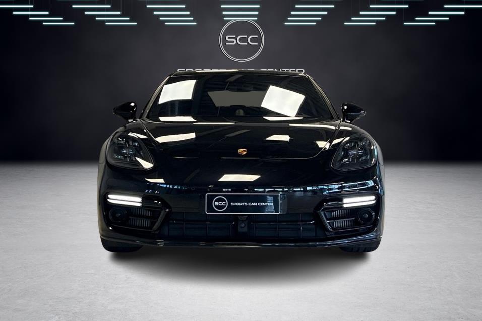 Porsche Panamera Turbo S E-Hybrid // Burmester® / InnoDrive / SportDesign / Sport-putkisto / Hieronta / Panorama