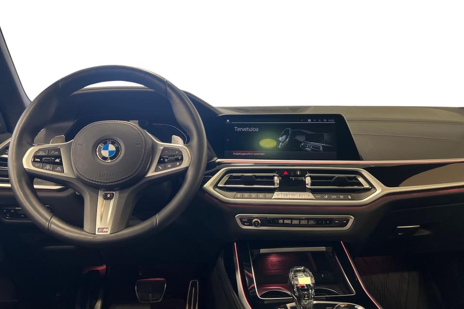 BMW X7 M50i // Individual väri / Individual verhoilu / Night Vision / ACC / Crafted Clarity / Laser / H&K