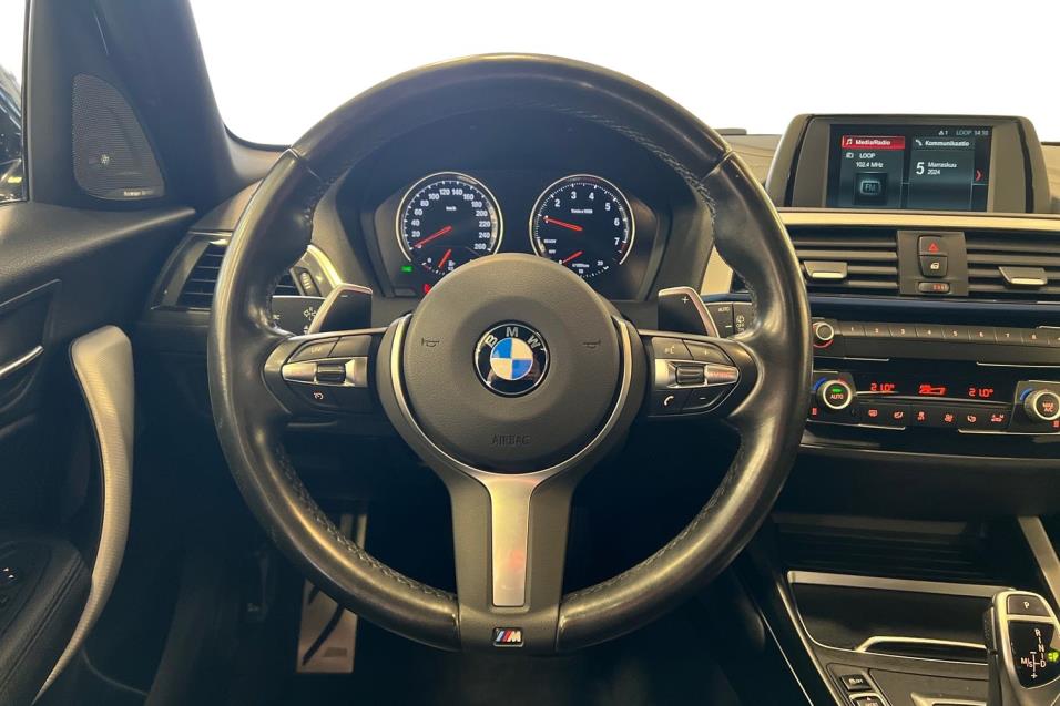 BMW M140i F20 Hatchback M140i A xDrive // Harman Kardon / Suomi Auto / Nahat / Kuntotarkistettu