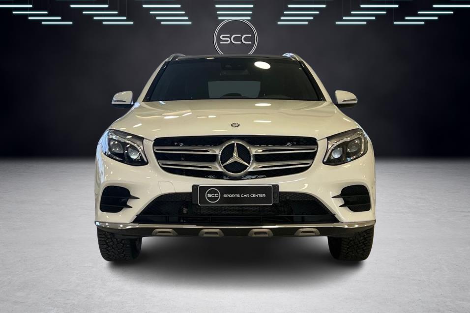 Mercedes-Benz GLC 350 e 4Matic A Premium Business // Amg / 360 / Tunnelmavalaistus / Koukku