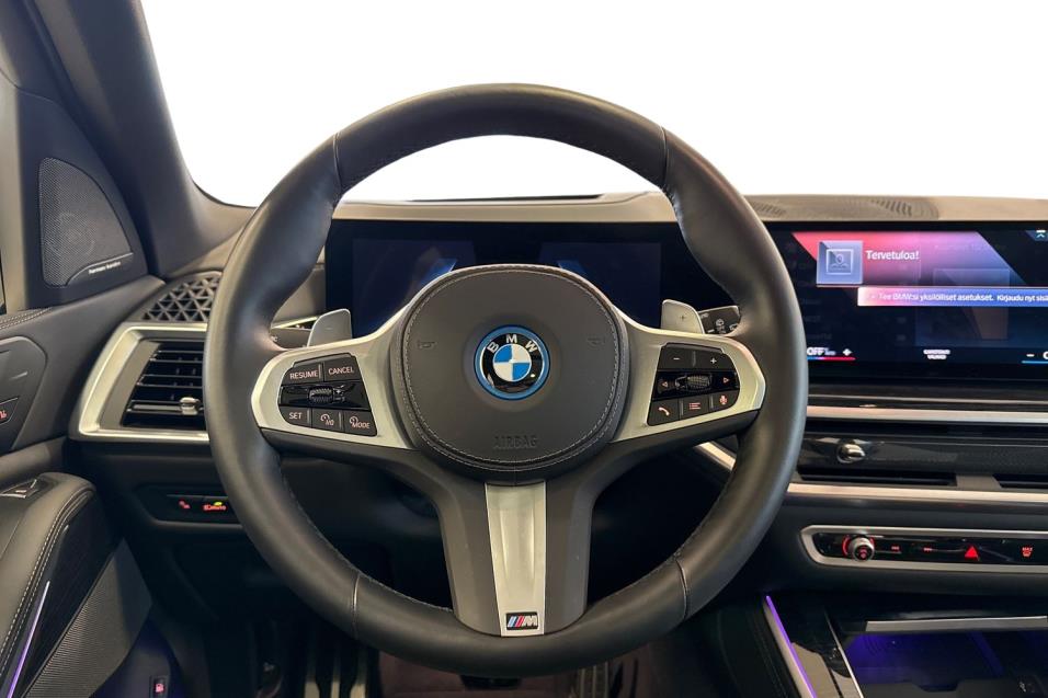 BMW X5 G05 xDrive50e A Charged Edition M Sport / / HUD / Driving Ass. Pro / H/K / Panorama / Comfort-penk