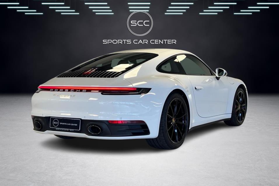 Porsche 911 Carrera 4S PDK / Upea yksilö / Sport-putkisto / Peruutuskamera / Connect Plus / ParkAssist