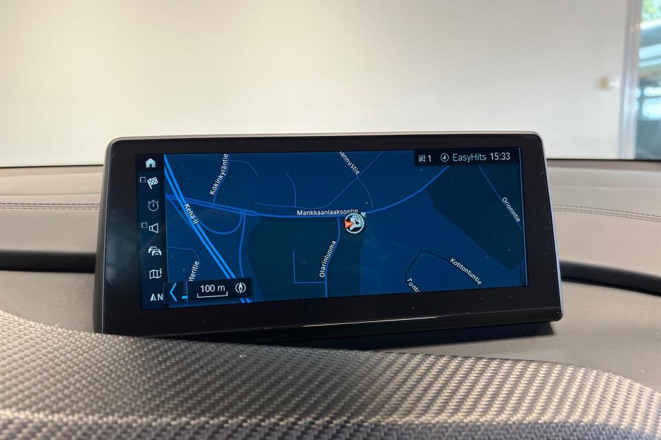 BMW i8 Coupé // Comfort Access / Navi Prof / Display Key / Hiilikuitukatto / DryCarbon - Koristelistat