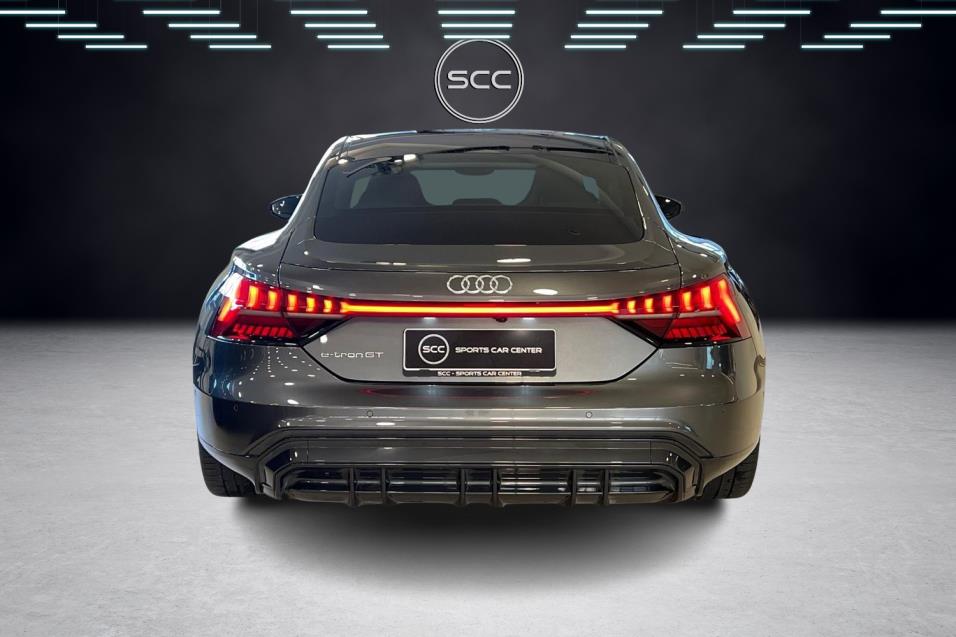 Audi e-tron GT 60 quattro // Head-UP / ACC / Hierovat/ilmastoidut istuimet / Ilmajousitus / Bang & Olufsen / Matrix