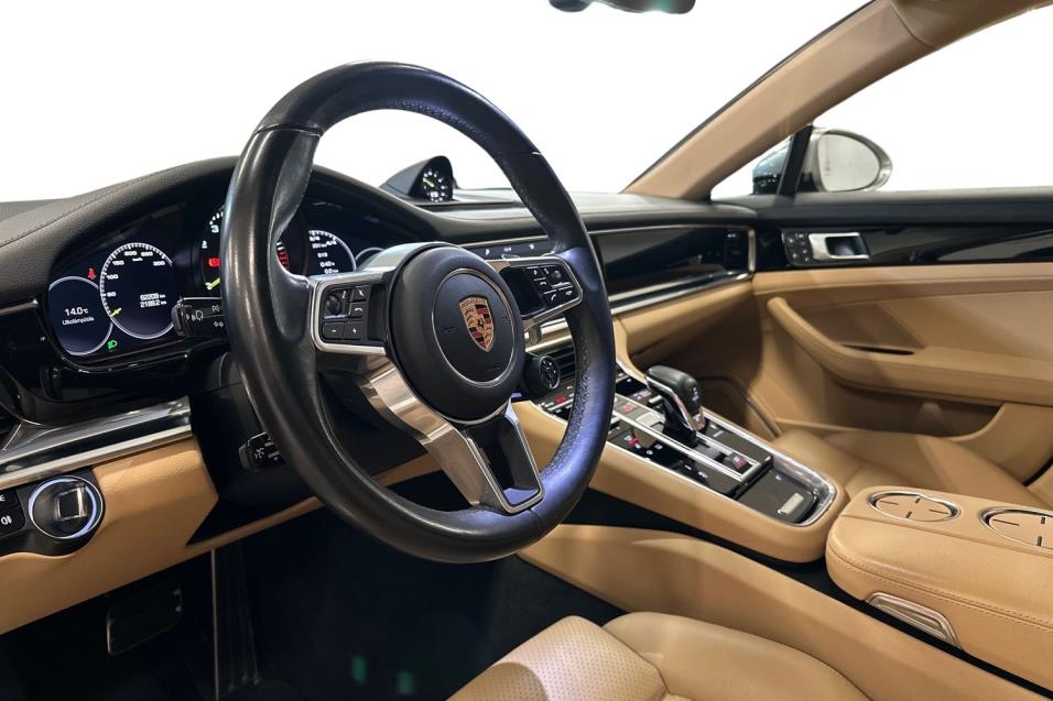 Porsche Panamera 4 E-Hybrid / Sport Chrono Plus / PDLS+ / BOSE / Panoraama / 360 Kamera / Muist. Istuimet!