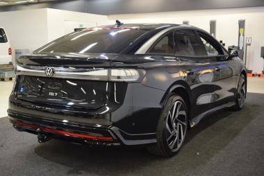 Volkswagen ID7 Pro Limited 210kW